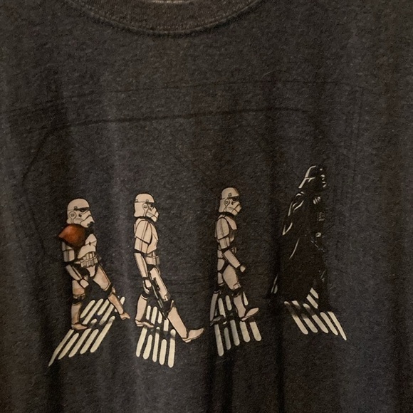 Star Wars  gray size large Abby Road t shirt GUC - Picture 2 of 4